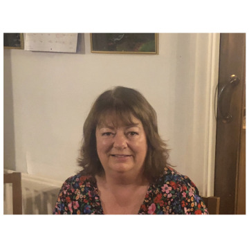 Photo of Sheila BARKER