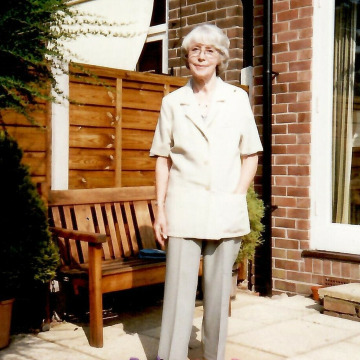 Photo of Gwen BOSSINGHAM