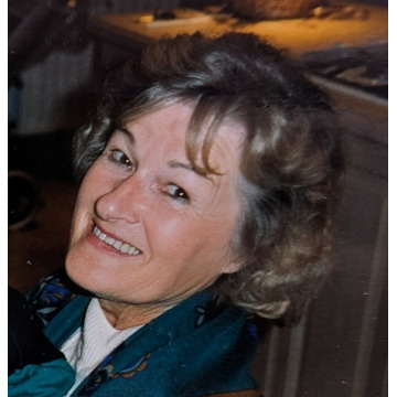 Photo of Barbara Jean HANLON