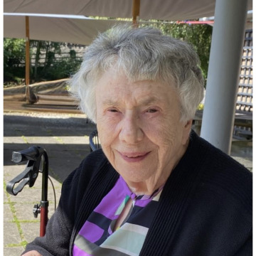 Photo of Branwen Lloyd EDWARDS