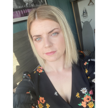 Notice Gallery for Leia Ann DAVIES