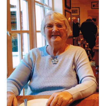 Photo of Evelyn JONES