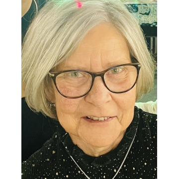 Photo of Karen TAYLOR