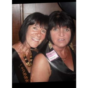 Notice Gallery for Glenys Ceinwen D'ANGELI