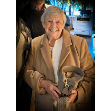 Photo of Jo CURRIE