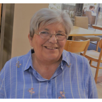 Photo of Muriel WARD