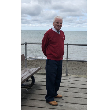 Photo of Douglas HUGHES