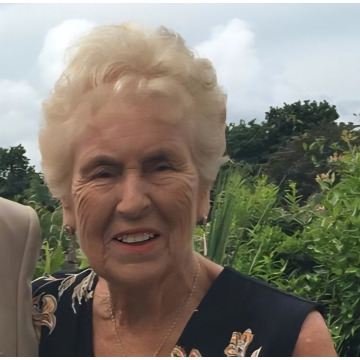 Photo of June Mary ISOM