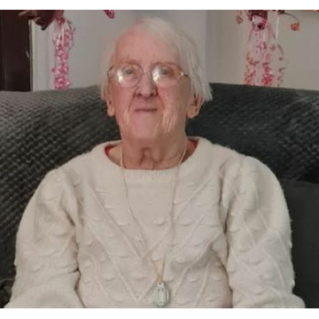 Notice Gallery for Dorothy JONES