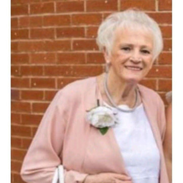 Notice Gallery for Linda BENNETT