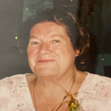 Photo of Maureen WOLFE