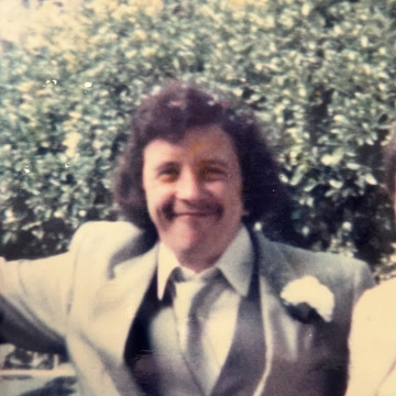 Photo of Howard James DENNIS