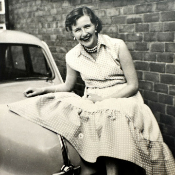 Notice Gallery for Joan TAIT