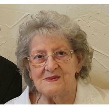 Photo of Maureen SNOWDEN