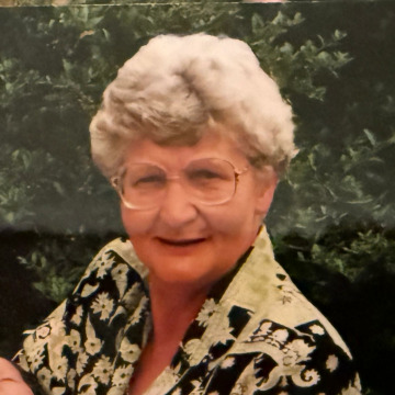 Photo of Anne BROWN
