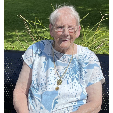 Photo of Theresa KELLY