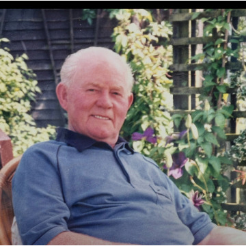 Photo of Derek FRANCIS