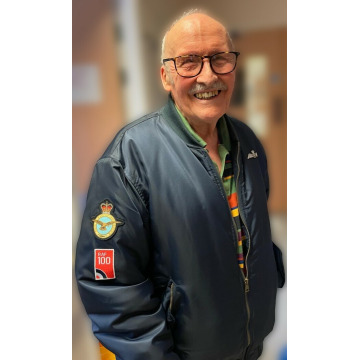 Photo of Brian Thomas SHORT