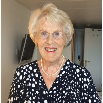 Photo of Elizabeth Margaret OLDEN