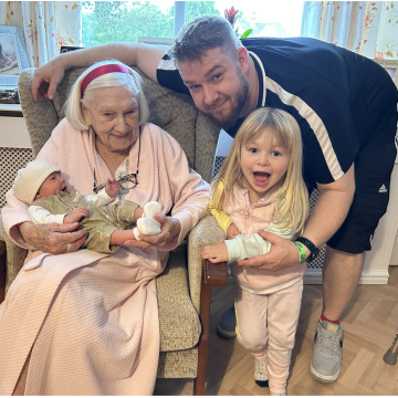 Notice Gallery for Mary GOODMAN