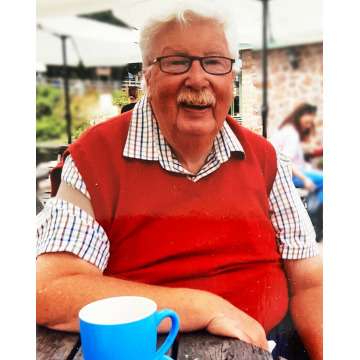 Photo of Derek John HOLLOWAY