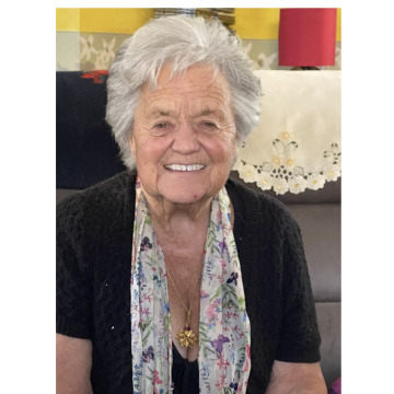 Notice Gallery for Shirley FOSTER