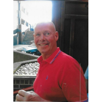 Photo of Martin BINNS