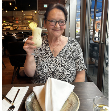 Photo of Angela Marie FELLOWS