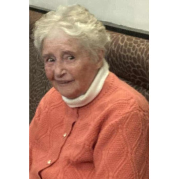 Photo of Evelyn IRVING