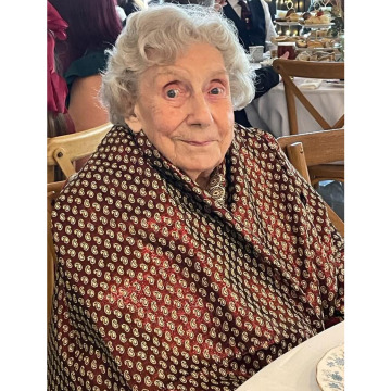 Photo of Iris Evelyn WOODS