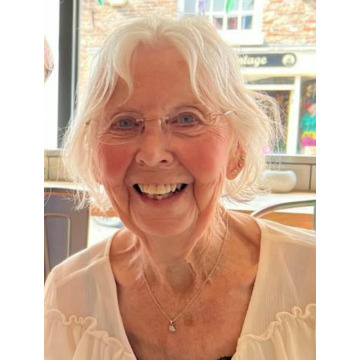 Photo of Sheila HOWELL