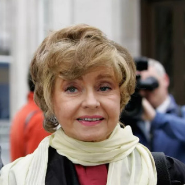 Photo of Prunella Scales 