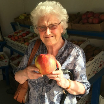 Photo of Janette BURNS