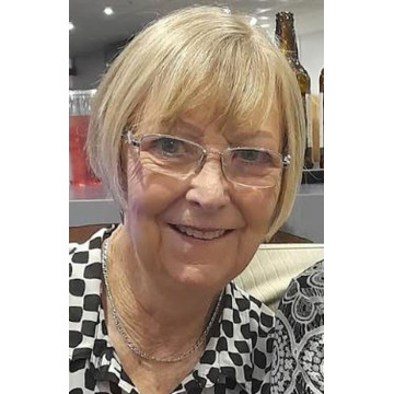 Photo of Pat DINSDALE