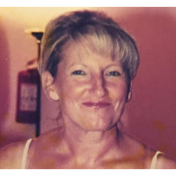 Photo of Dianne AMOS