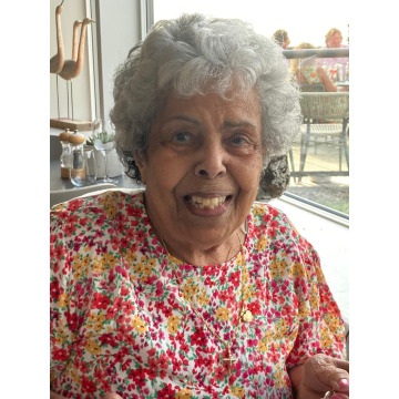 Photo of Victoria NICHOLAS