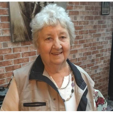 Photo of Molly WHITE