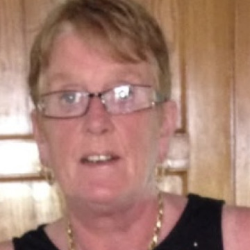 Photo of Sharon EADE