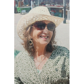 Photo of Jennifer MILLAR