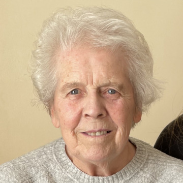 Photo of Pamela HAMPSHAW