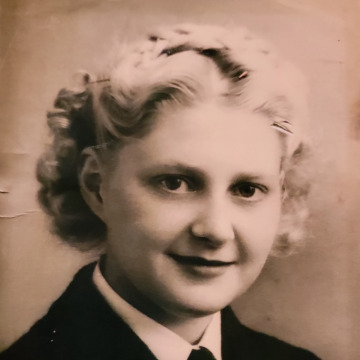 Photo of Kathleen WORRALL