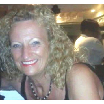 Photo of Sharon PARKES