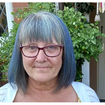 Photo of Julie WRIGHT