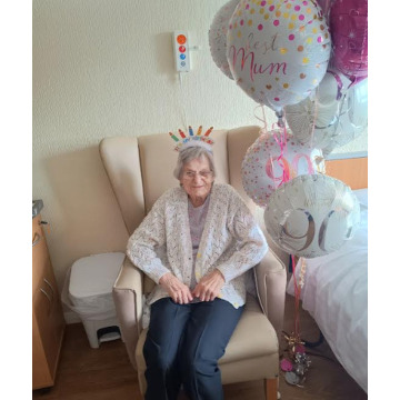 Notice Gallery for Averill TOCK