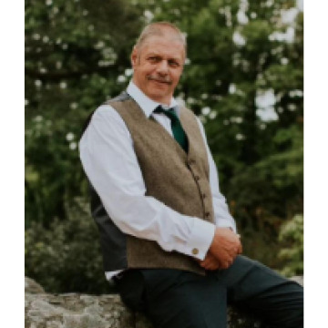 Photo of Robin Ellis LEWIS