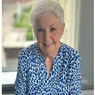 Photo of Bernadette CROSBY