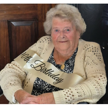 Photo of Barbara PARKER