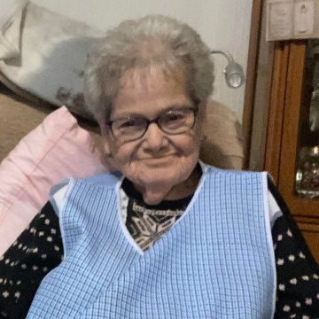 Notice Gallery for Christine SAUNDERS