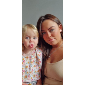 Notice Gallery for Dionne KIRKBRIDE