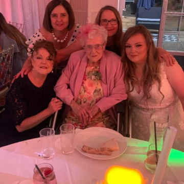 Photo of Norah POTTER